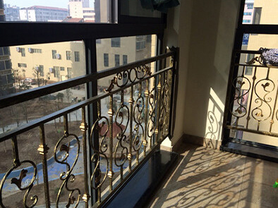 铁艺护栏