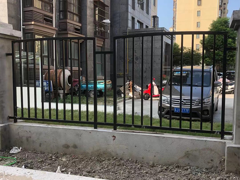 铁艺护栏